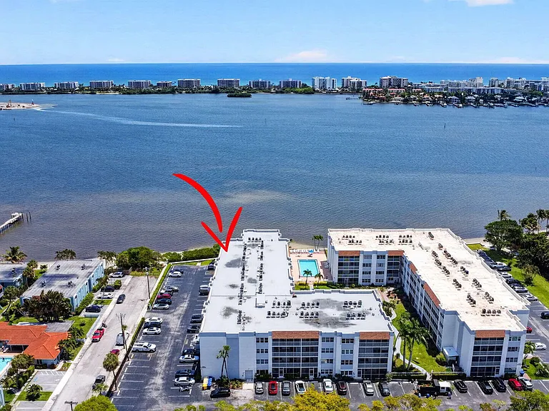 1502 S Lakeside Dr #214 — Photo 53