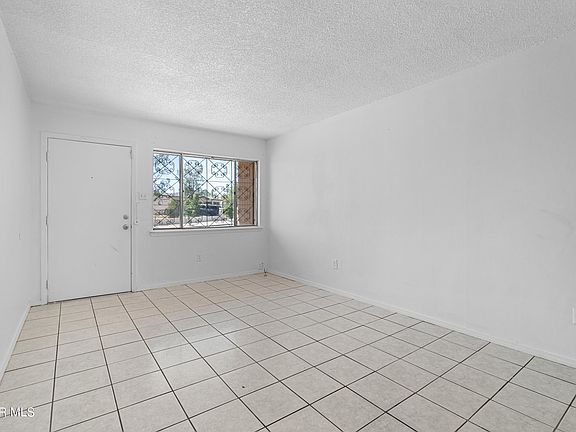 3rd image of 8141 Staghorn Dr