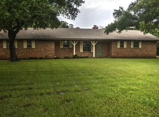 3676 S Nolan River Rd, Cleburne, TX 76033