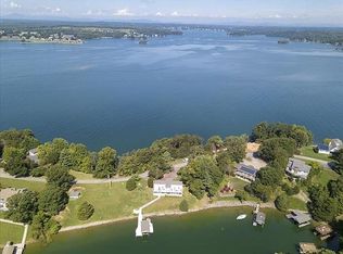 108 Island Ln, Huddleston, VA 24104