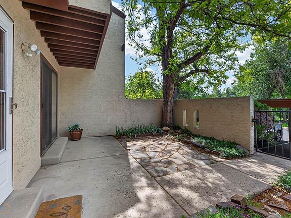 2nd image of 2663 Grapewood Ln