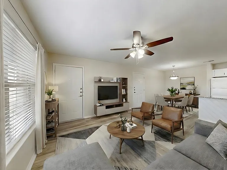 The Augusta at Gruene Garden Apartments — Photo 65