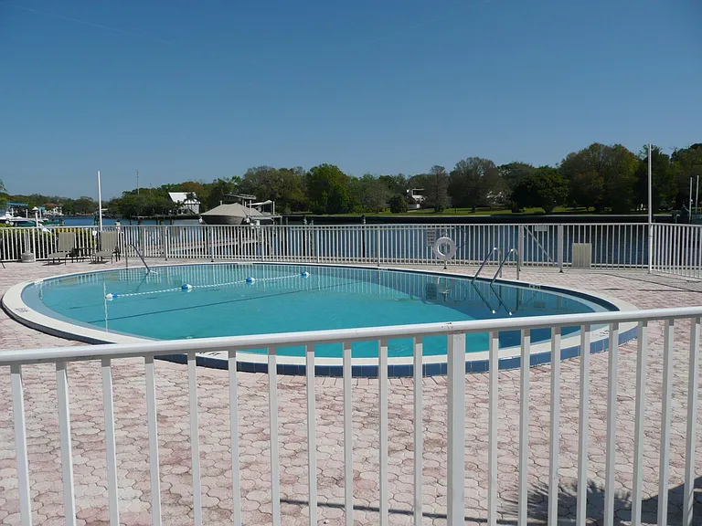 2424 W Tampa Bay Blvd #B106 — Photo 20