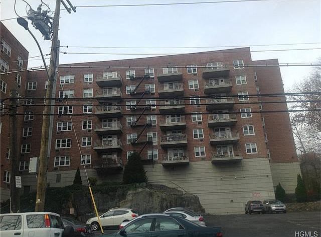 1st image of 495 Odell Ave APT 4C