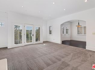 133 S Spalding Dr UNIT 301, Beverly Hills, CA 90212
