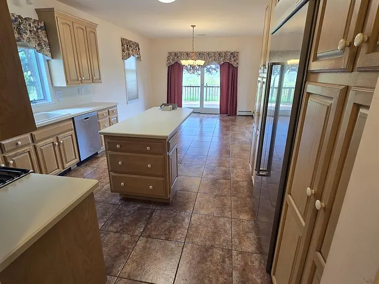 54 Wilderness Dr — Photo 9