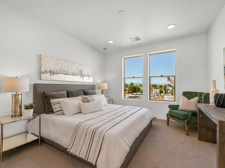 Apex at Perry Station - Modern Living at it's best! — Photo 7