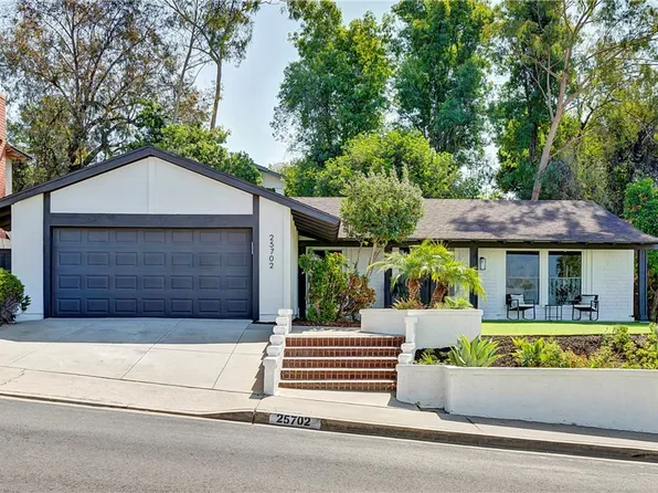 25702 Cervantes Ln, Mission Viejo, CA 92691