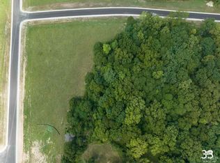 14578 Wildwood Cir, Wamego, KS 66547