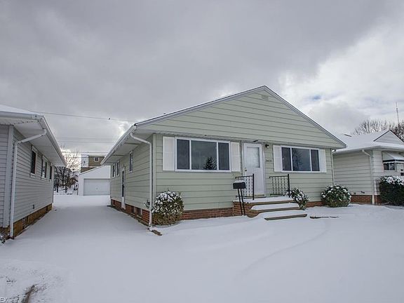 2nd image of 3403 Stanfield Dr