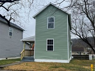 1144 Moxahala Ave, Zanesville, OH 43701