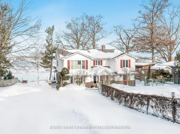 10 White Oaks Rd, Barrie, ON L4N 4C1