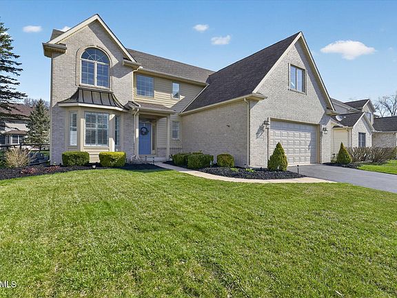 3rd image of 2538 Spruce Loop Rd