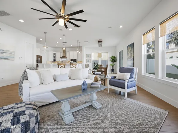 227 40TH Avenue S, Jacksonville Beach, FL 32250