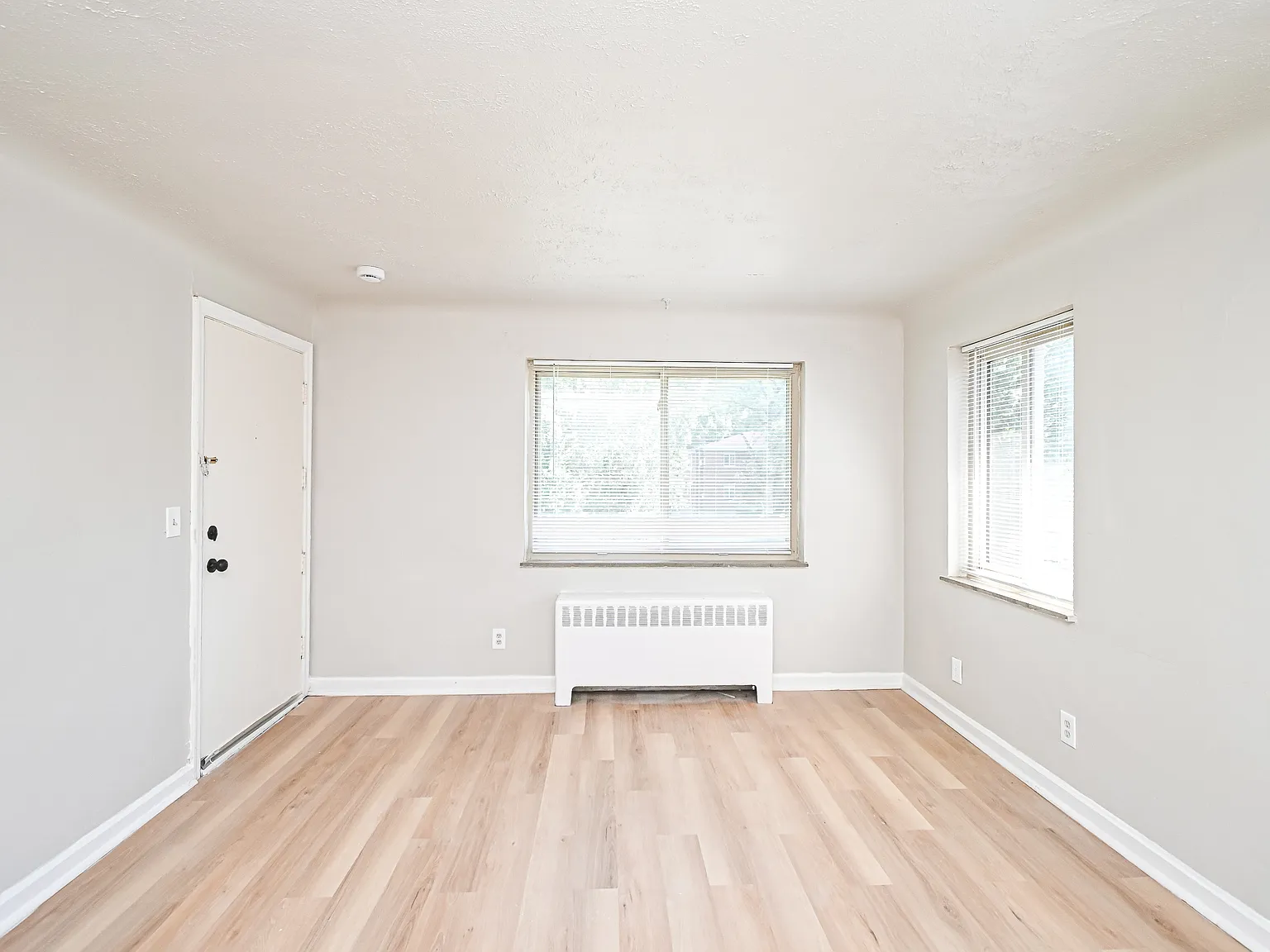 7139 Eastlawn Drive - 4 — Photo 3