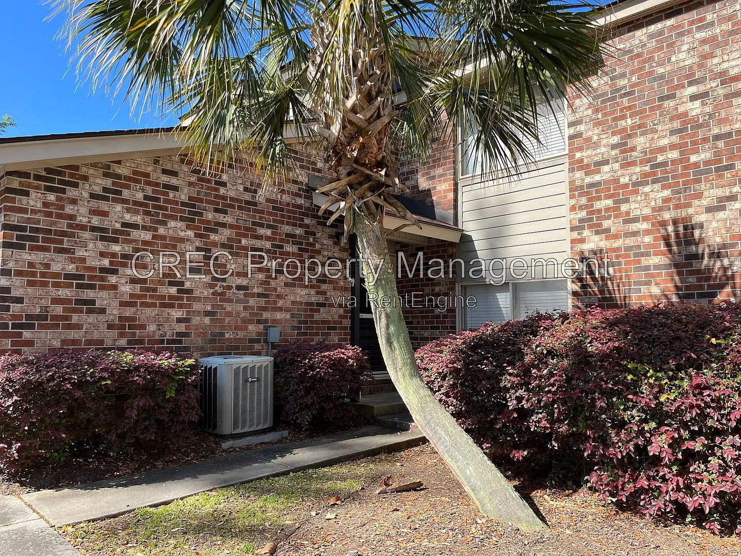 3 bed, 2.0 bath, 1352 sqft, $1,900 — Photo 2