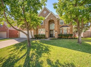 1917 N Port Ct, Grapevine, TX 76051