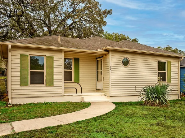 40 Vaughn Dr, Denison, TX 75020