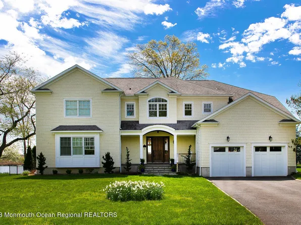 44 Rivers Edge Drive, Little Silver, NJ 07739