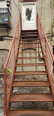 Rented by Five Town Global Realty | media 10