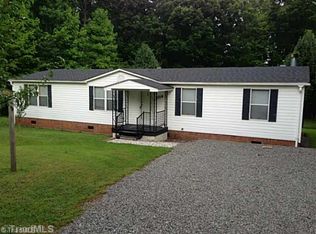 2714 State Highway 268 E, Pinnacle, NC 27043