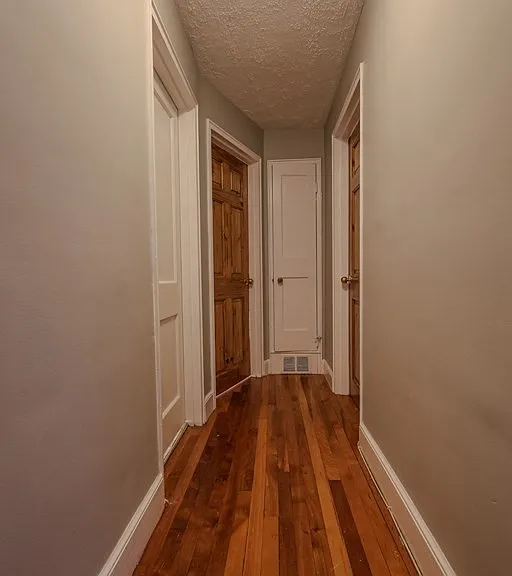 11 Cragmere Ter #1 — Photo 8
