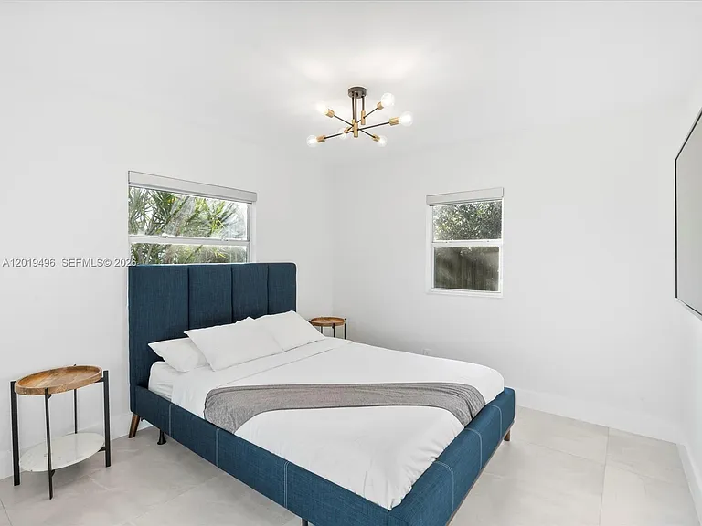 5731 SW 54th Ter — Photo 15