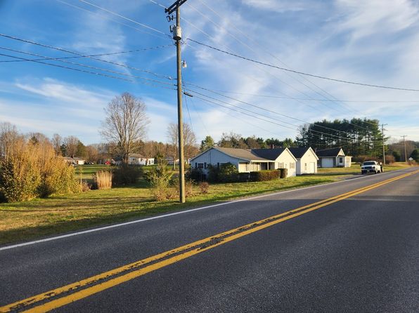 6748 Hinton Rd, Lerona, WV 25971