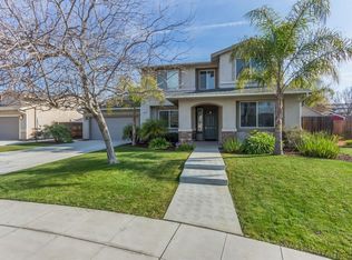 7048 N Barcus Ave, Fresno, CA