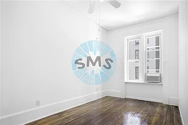 Rented by Space Marketing Shop