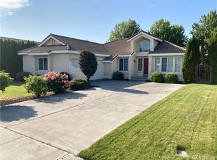 113 E Inglewood Dr, Moses Lake, WA 98837