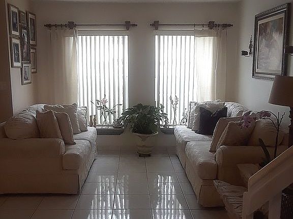 4th image of 9191 Fontainebleau Blvd #311