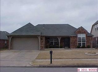 12314 S Cedar Ave, Jenks, OK 74037