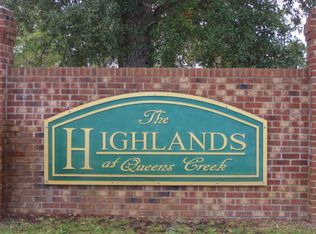 401 Kinroff Dr, Hubert, NC 28539