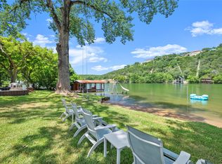 3100 Edgewater Dr, Austin, TX 78733