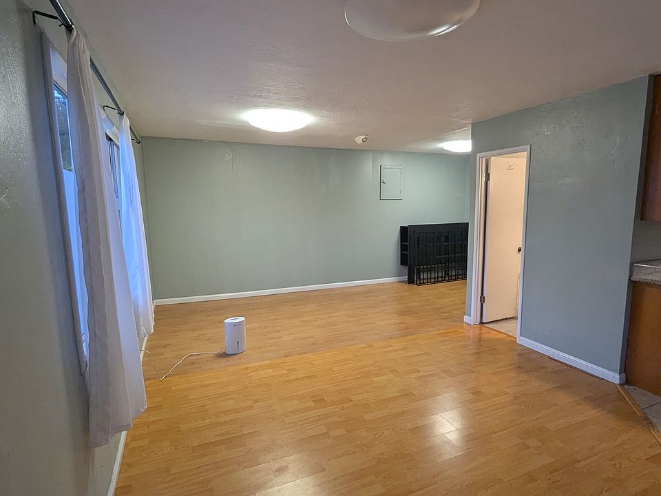 1st image of 5635 San Diego St