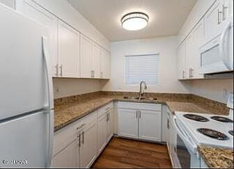 5th image of 3436 Oro Grande Blvd Unit 8