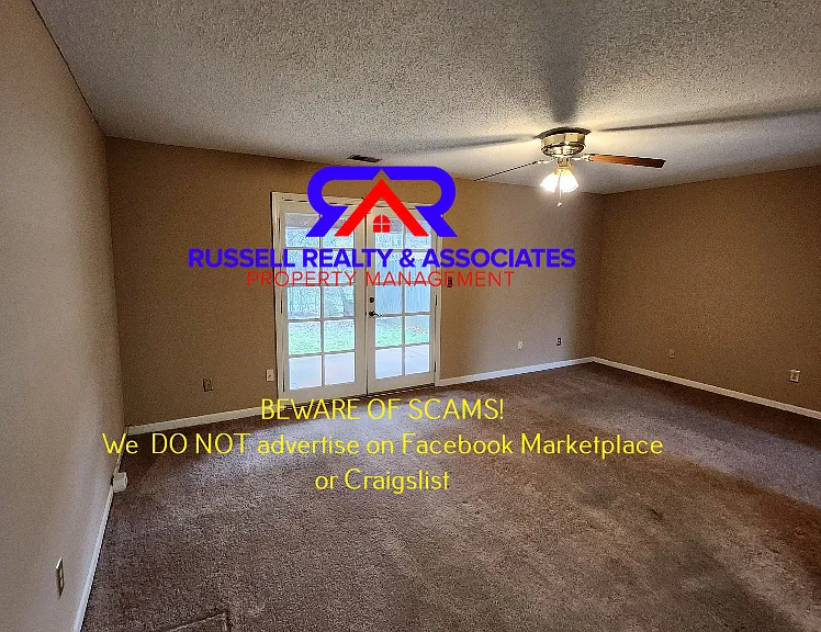5475 Nottinghill Dr — Photo 2