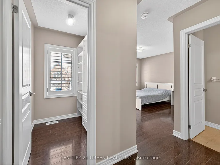 50 Bellcrest Rd — Photo 29