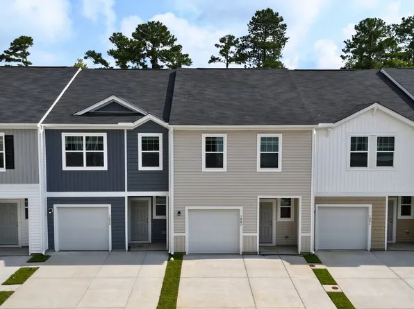 2305 Scarlett Maple St, Summerville, SC 29483