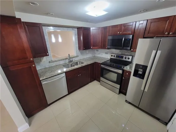 404 NW 68th Ave APT 316, Fort Lauderdale, FL 33317
