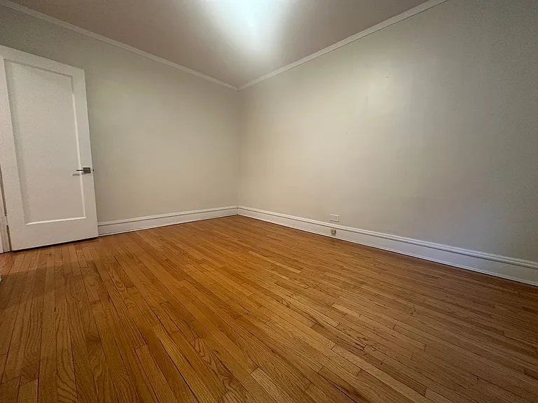 910 Judson — Photo 15
