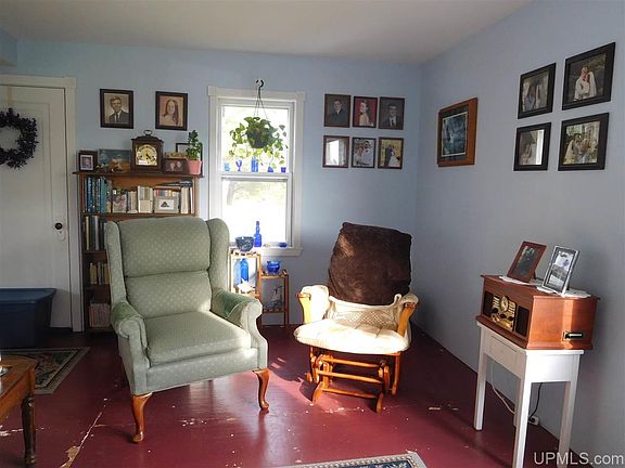 5th image of 1269 Osterberg Pkwy