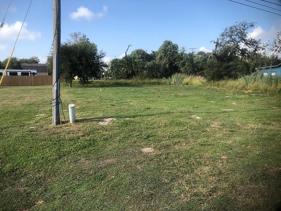 1st image of 405 E Concho St #407
