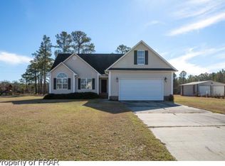 54 Buckboard Ln, Autryville, NC 28318