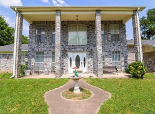 1 Circle Rd, Longview, TX 75602