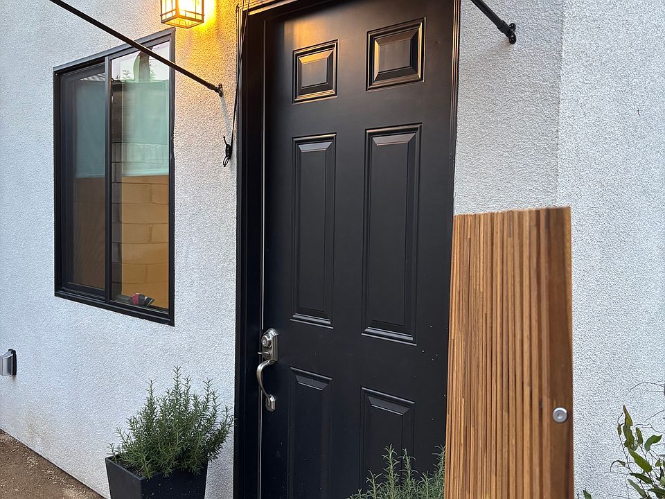 1st image of 1122 1/2 S Crescent Heights Blvd
