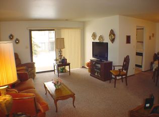 1621 W Pheasant Trail Dr UNIT 3, Arlington Heights, IL 60004