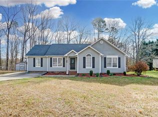410 Split Oak Trl, Gastonia, NC 28052
