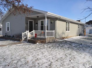308 Montana St, Glidden, IA 51443
